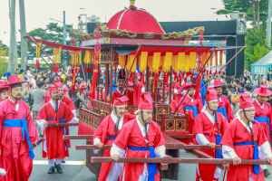 세종대왕과 초정약수축제 풍경 사진
